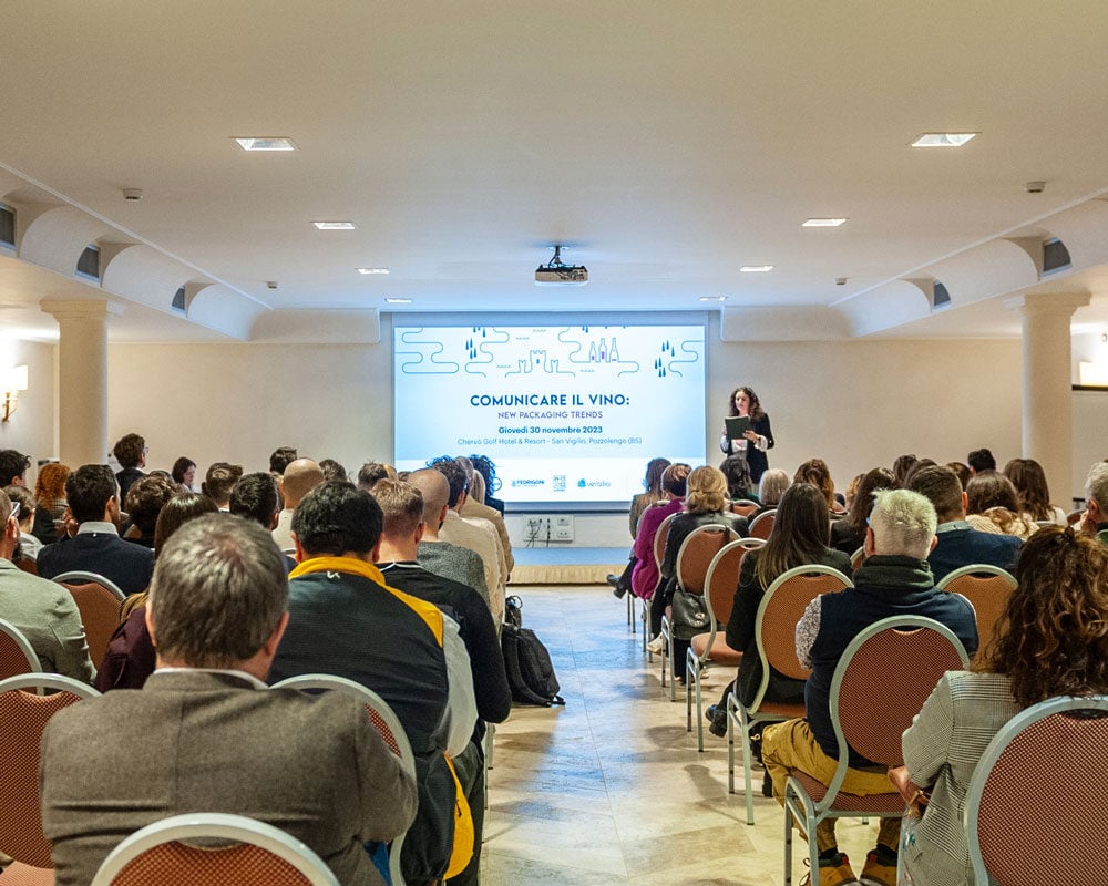 Uno scatto dalla Tappa Tre di “Comunicare il vino” a Pozzolengo (Brescia).