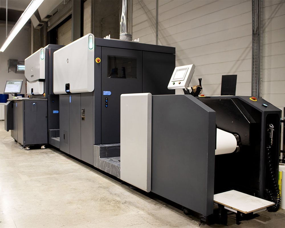 Introduzione di nuove tecnologie digitali in Tonutti Tecniche Grafiche.