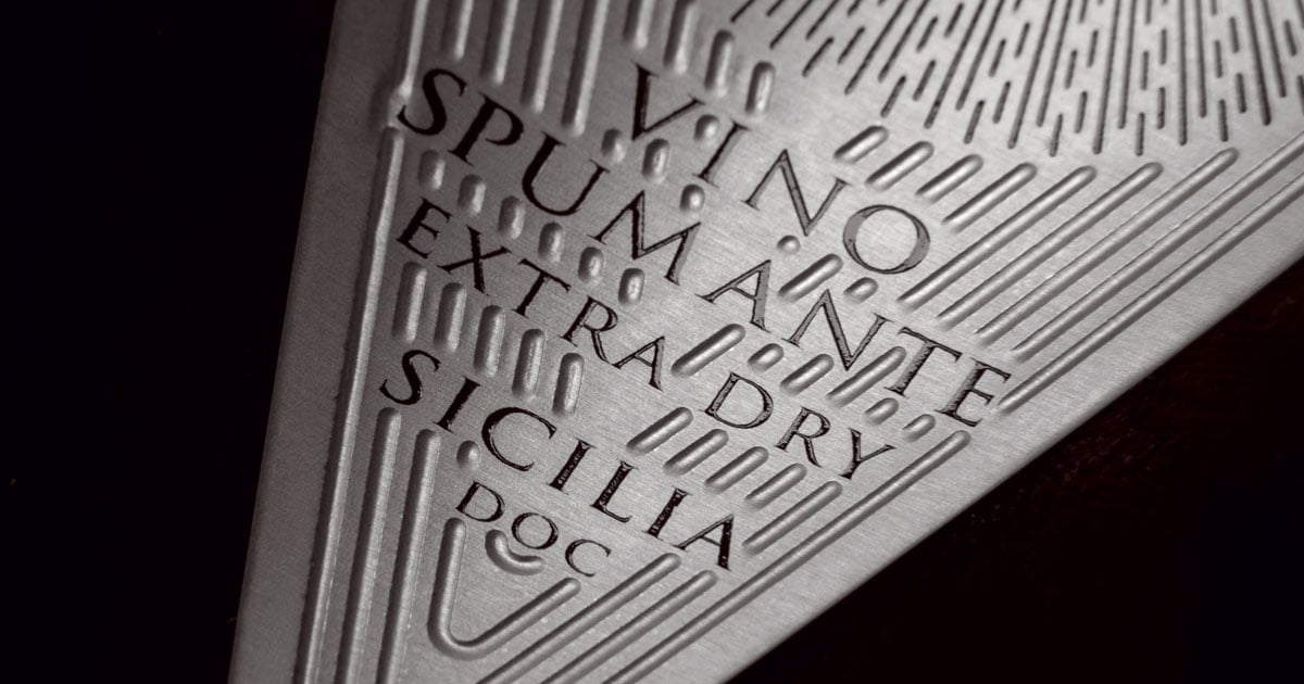 Etichette in alluminio.